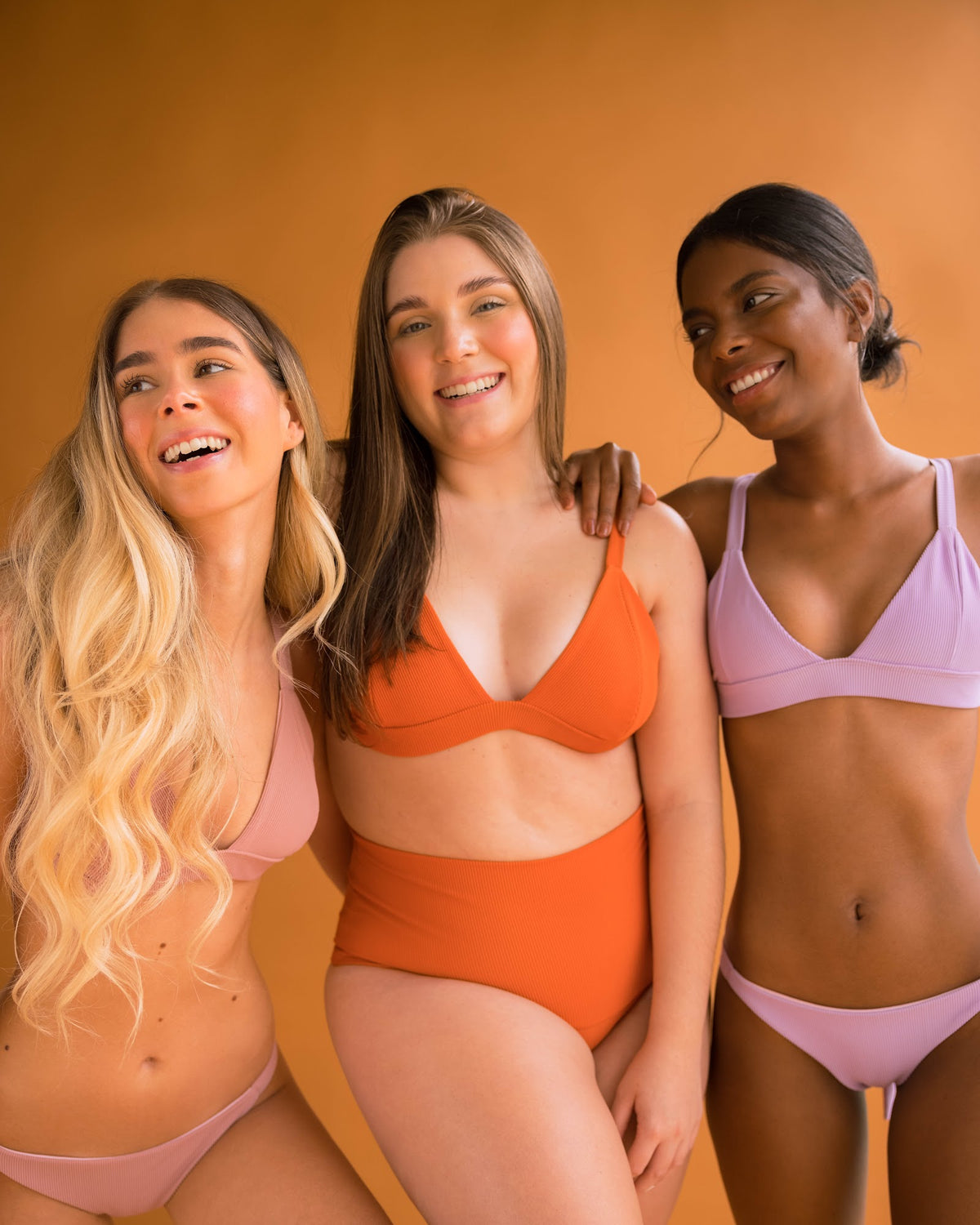BASIC COLORS High Bottom Capraia Swimwear